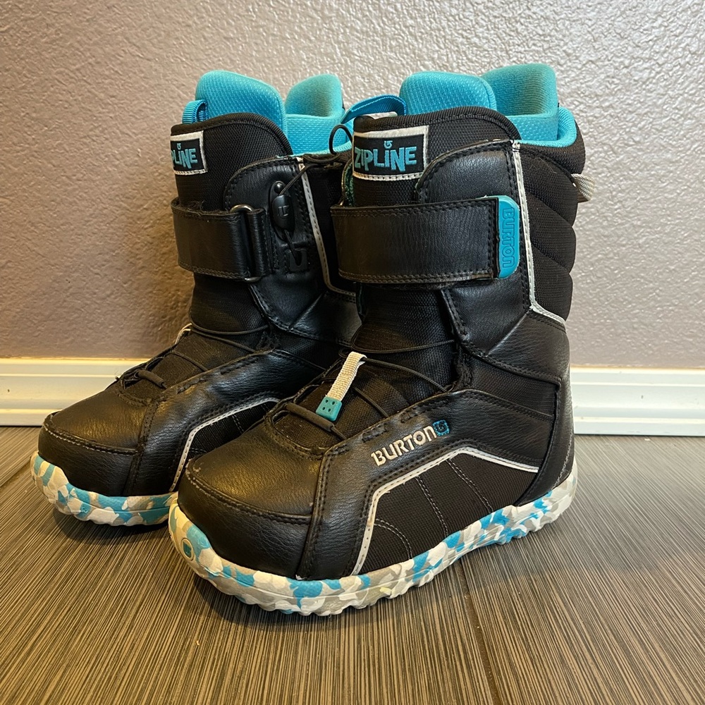 Burton Kids Snow Boots - Black and Blue
